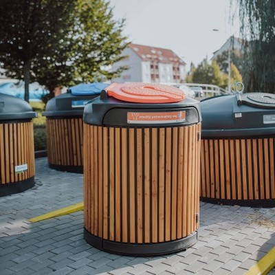 Přístřešek na popelnici SemiQ bin