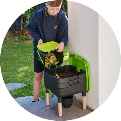 Vermikompostér – domácí kompostér pro žížaly