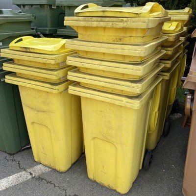 Plastová popelnice 240 l, žlutá, II. jakost
